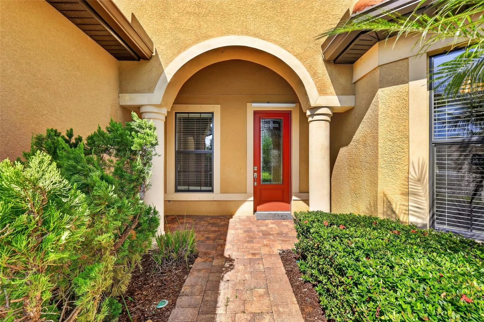 16927 WINTHROP PL