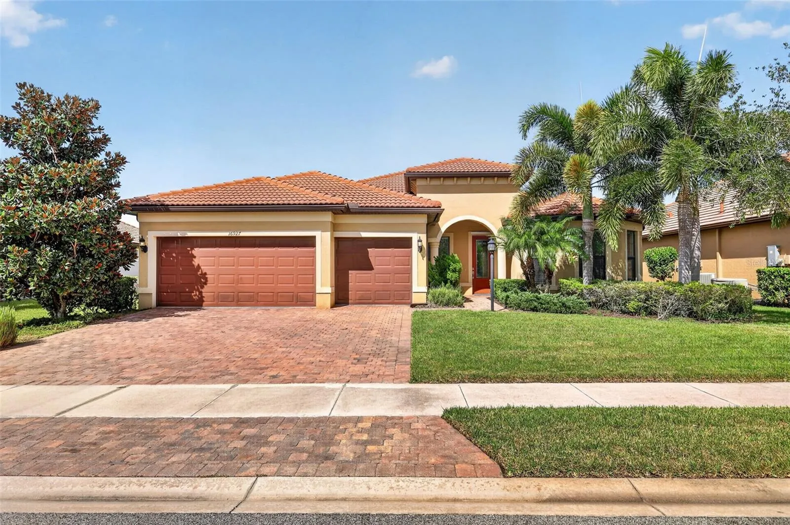 16927 WINTHROP PL