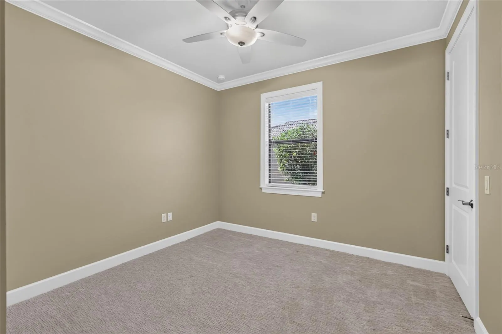 16927 WINTHROP PL