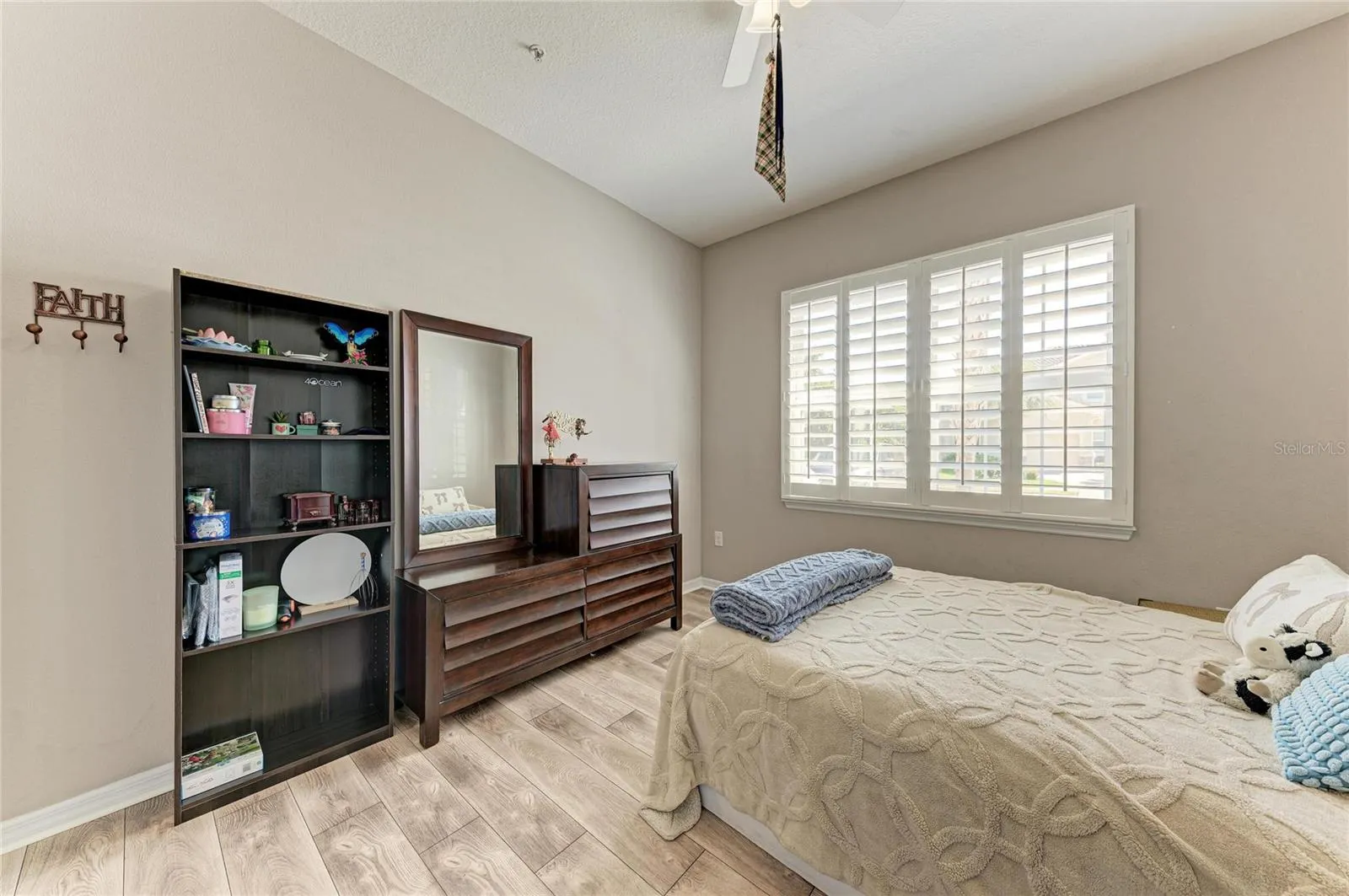 3129 ORIOLE DR #102 #102