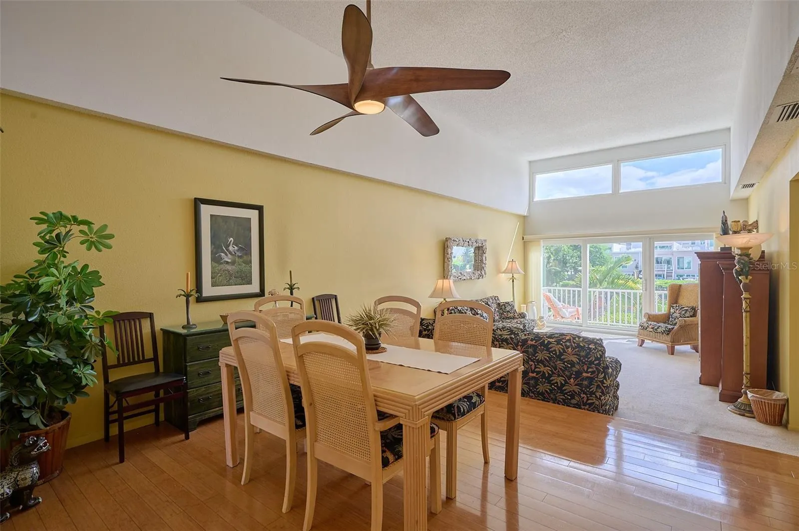 3803 E BAY DR #9 #9