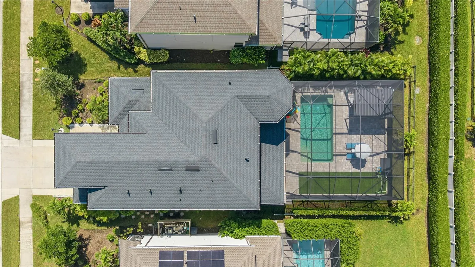 9113 LUNA LN