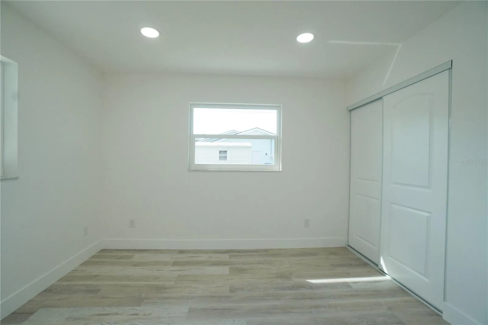 1461 ROYAL RD