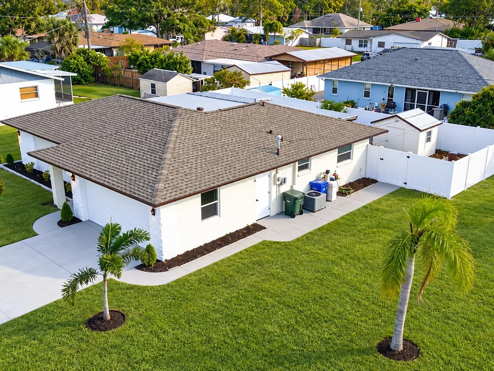 1461 ROYAL RD