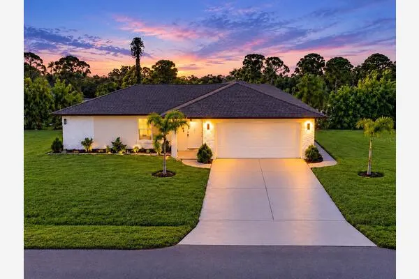 1461 ROYAL RD