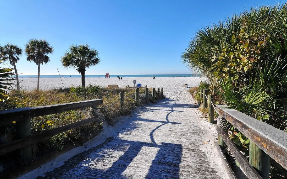 5300 OCEAN BLVD #301 #301