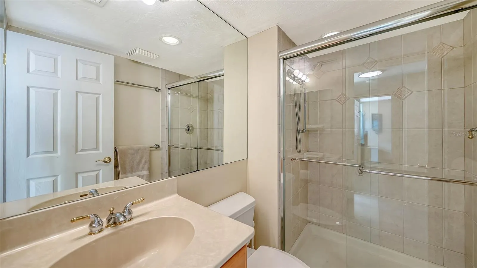 5300 OCEAN BLVD #301 #301