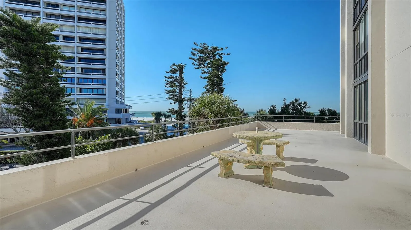 5300 OCEAN BLVD #301 #301
