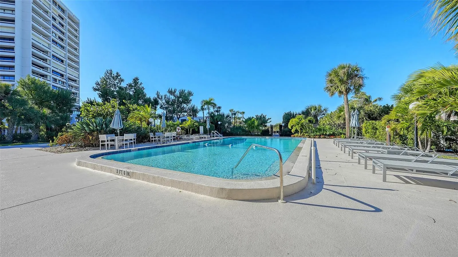 5300 OCEAN BLVD #301 #301