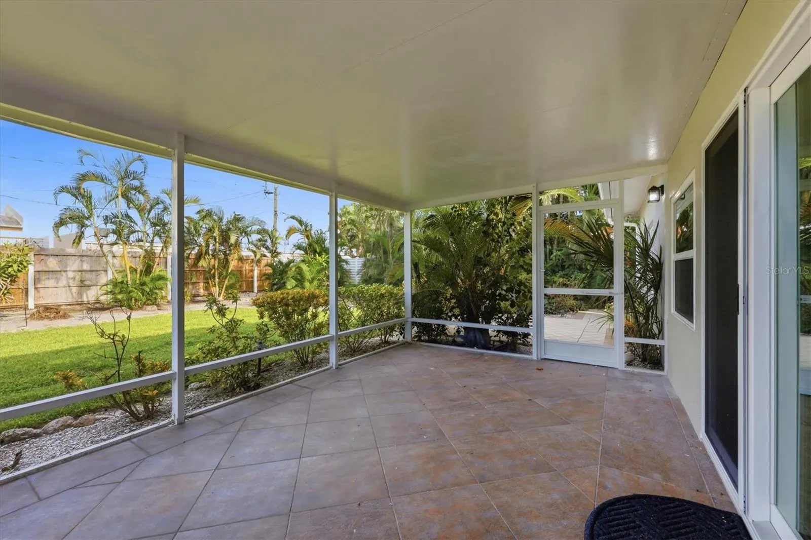 7313 STARFISH DR