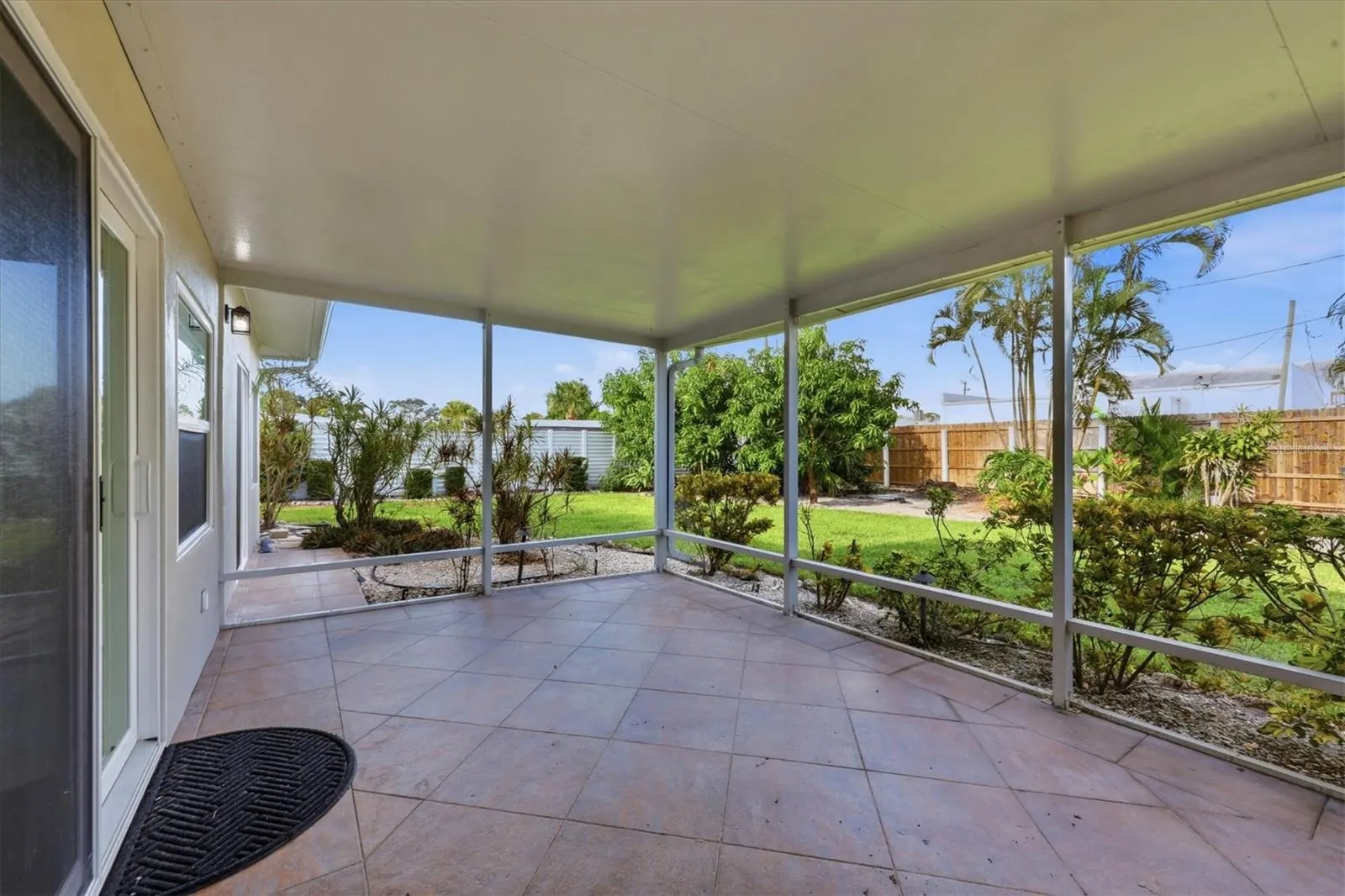 7313 STARFISH DR