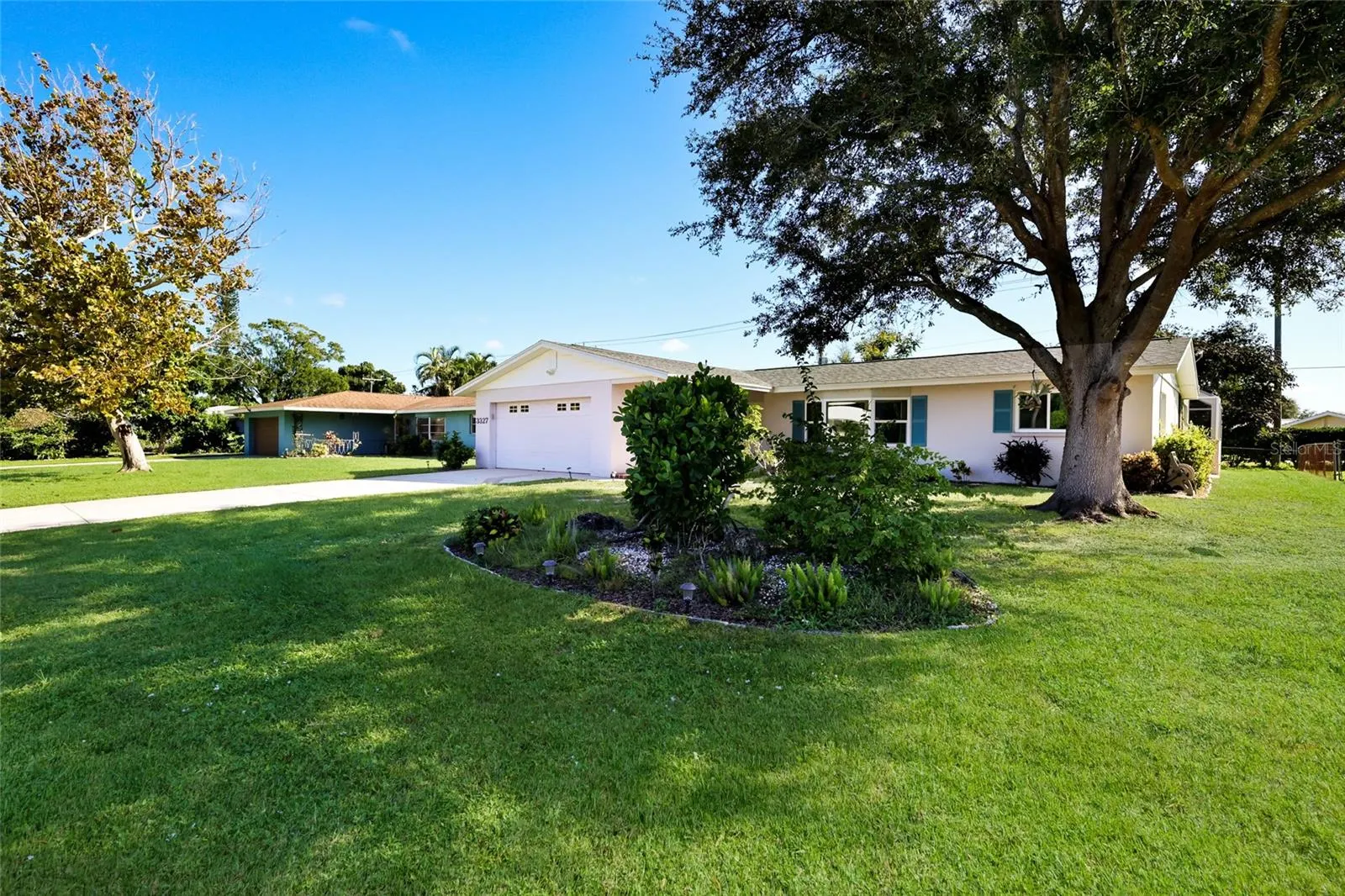 3327 S LOCKWOOD RIDGE RD