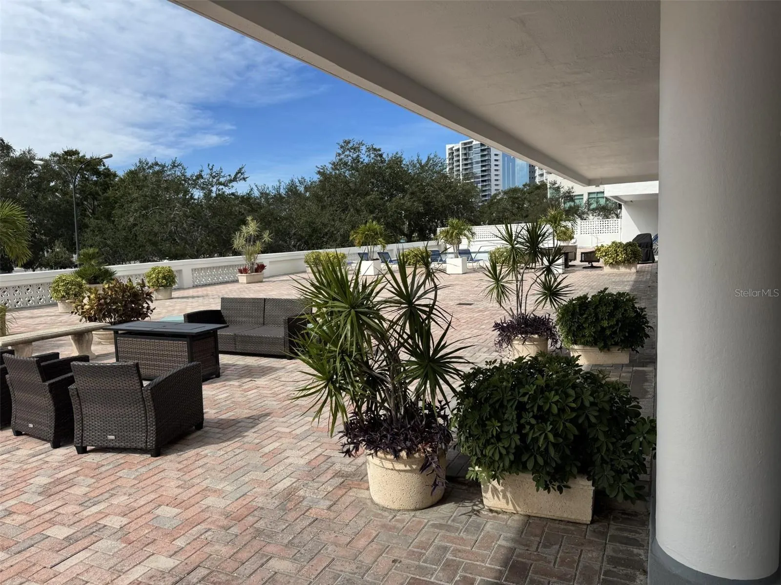 33 S GULFSTREAM AVE #702 #702