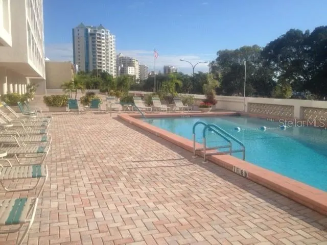 33 S GULFSTREAM AVE #702 #702