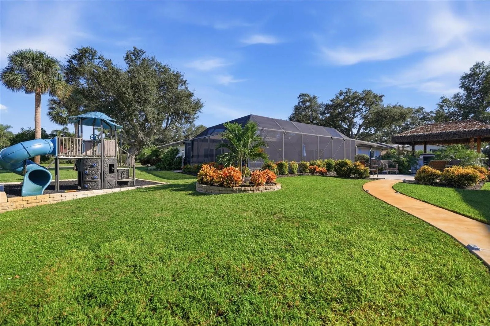 302 BRADEN AVE