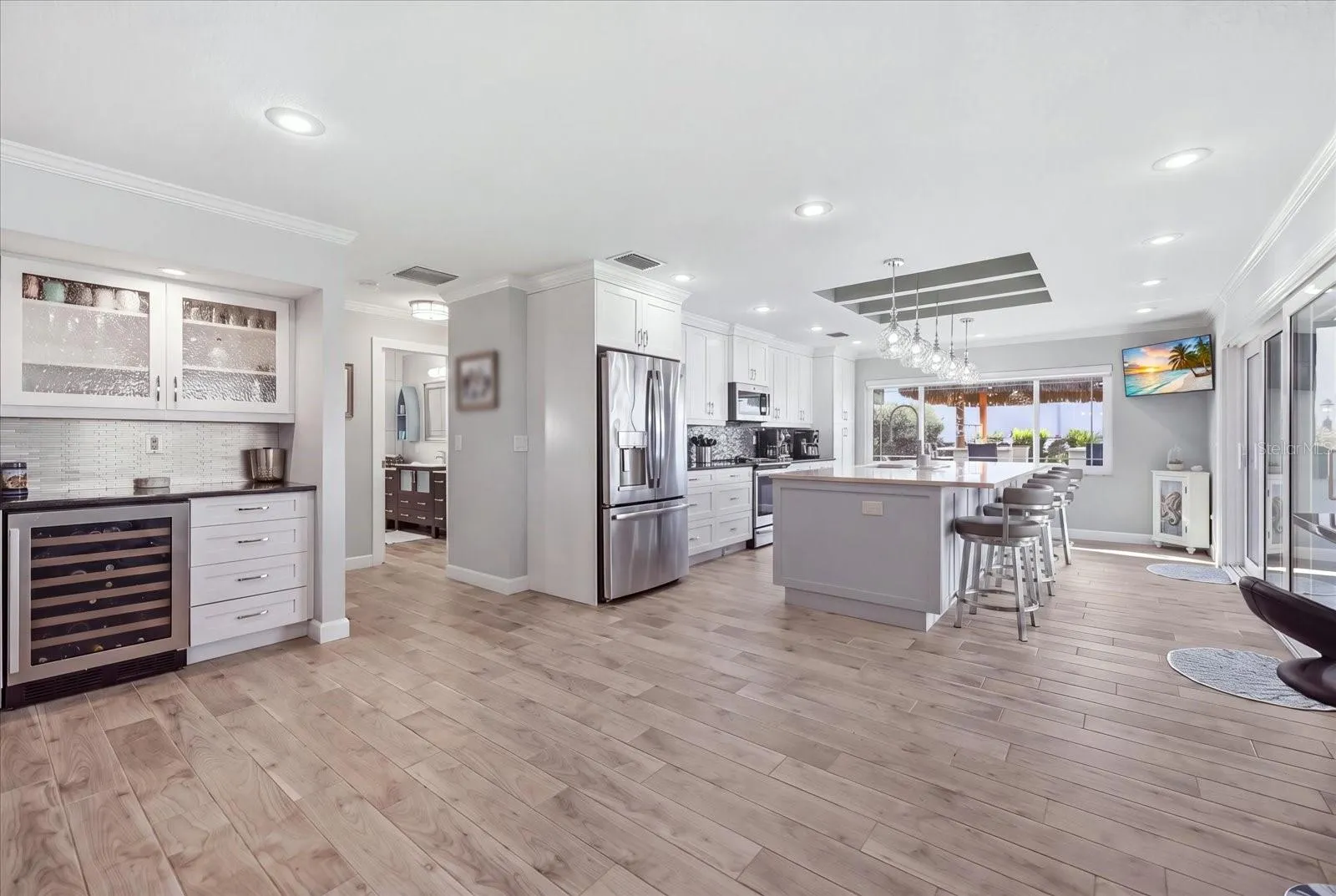 302 BRADEN AVE