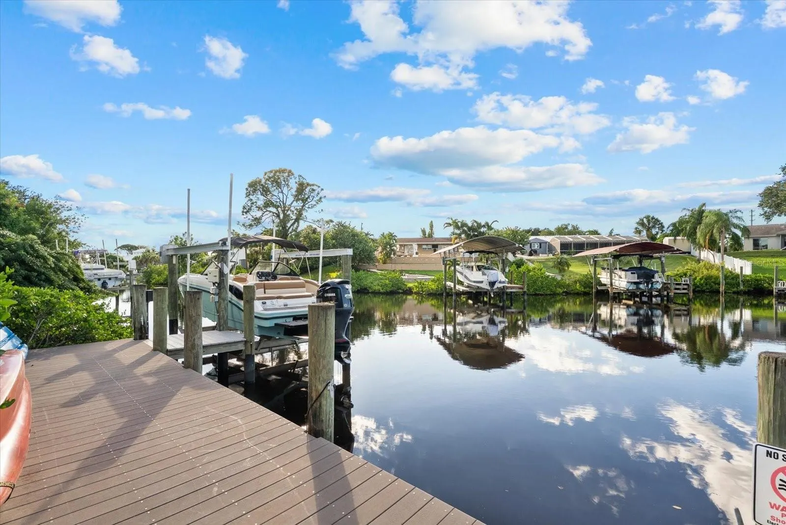 481 MAGELLAN DR