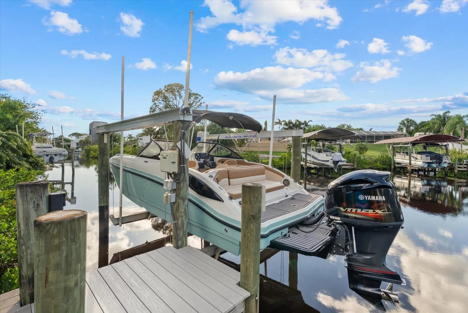 481 MAGELLAN DR