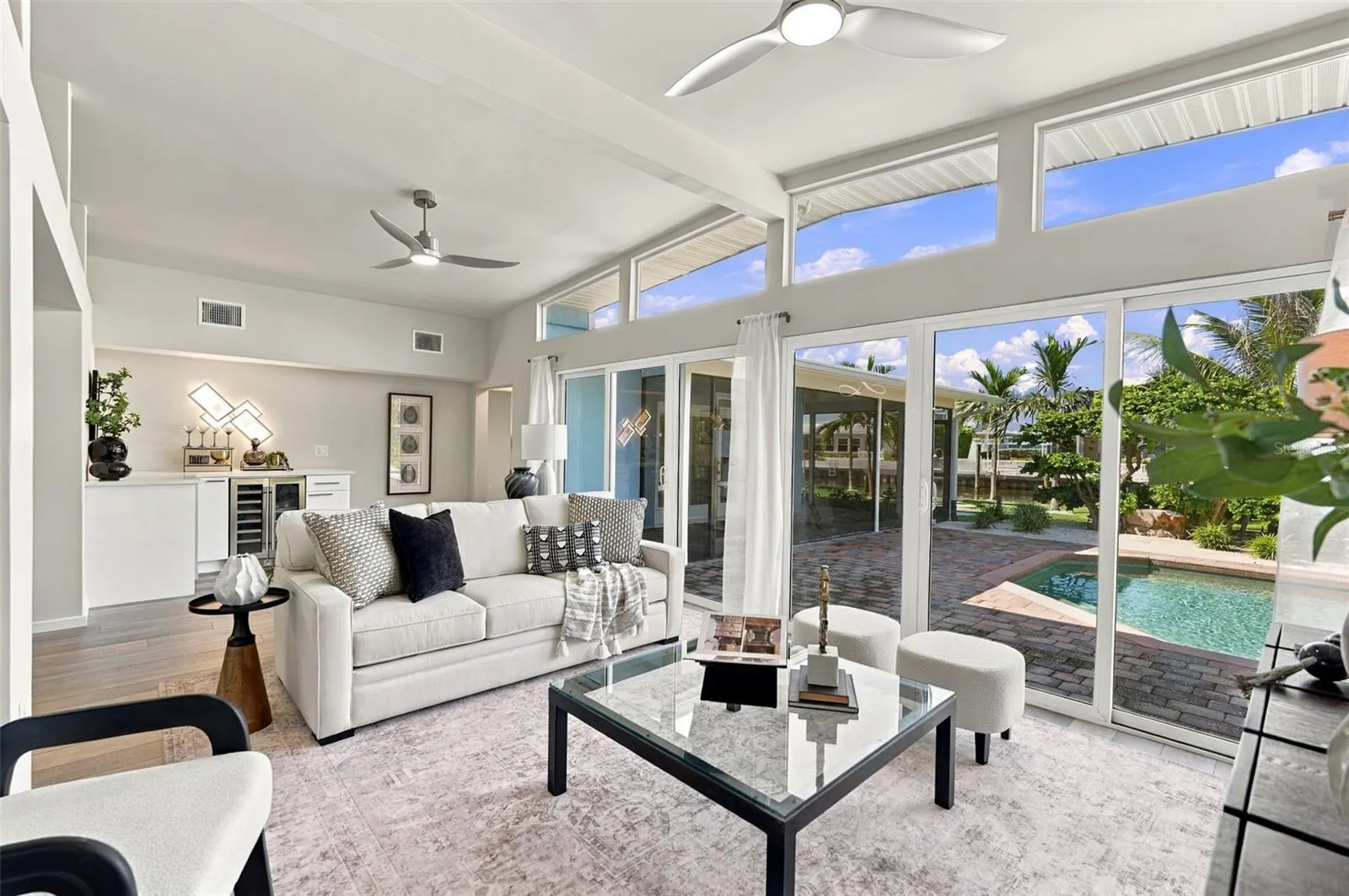 528 KEY ROYALE DR