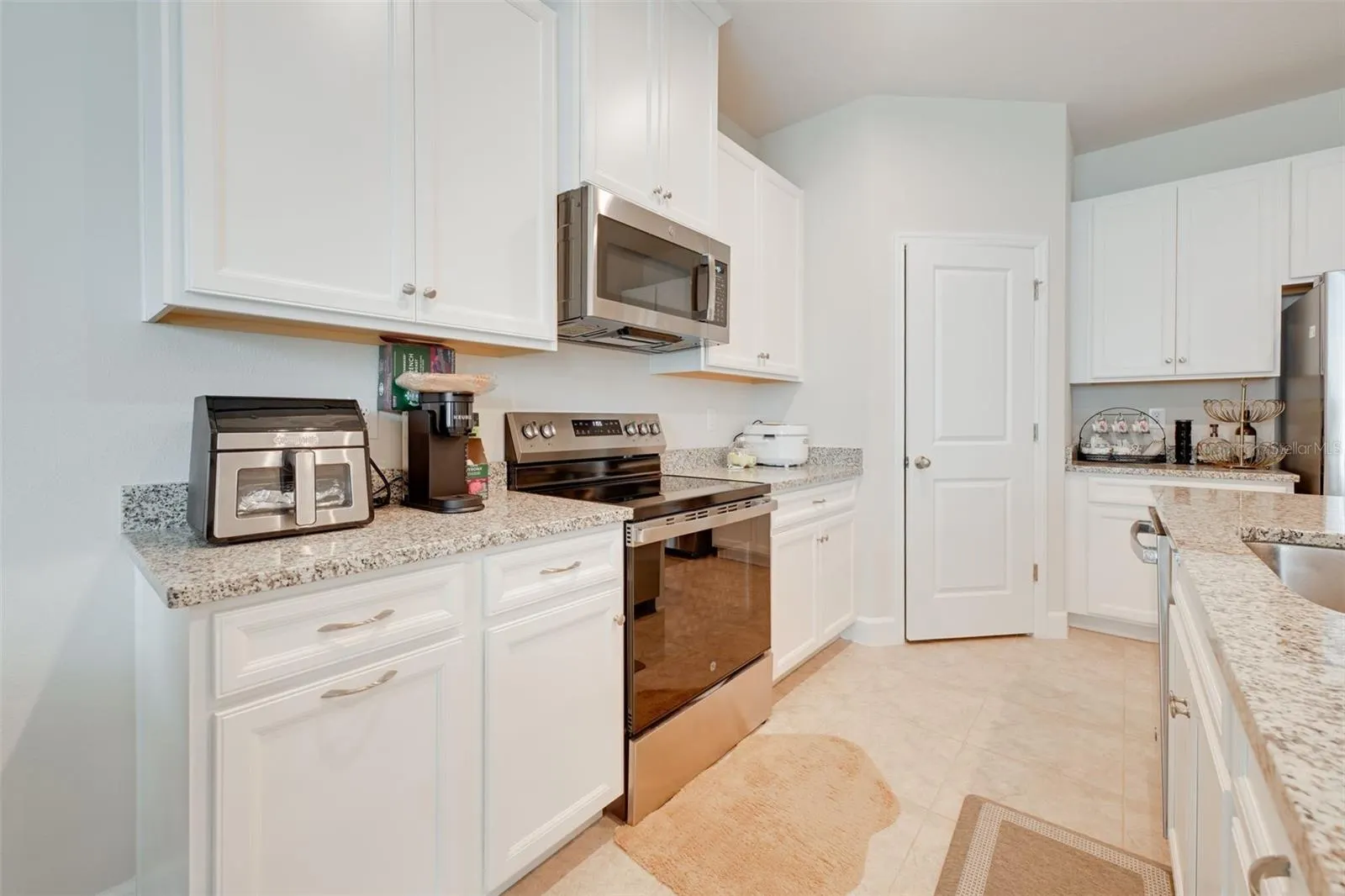 9807 EVENTIDE TRL