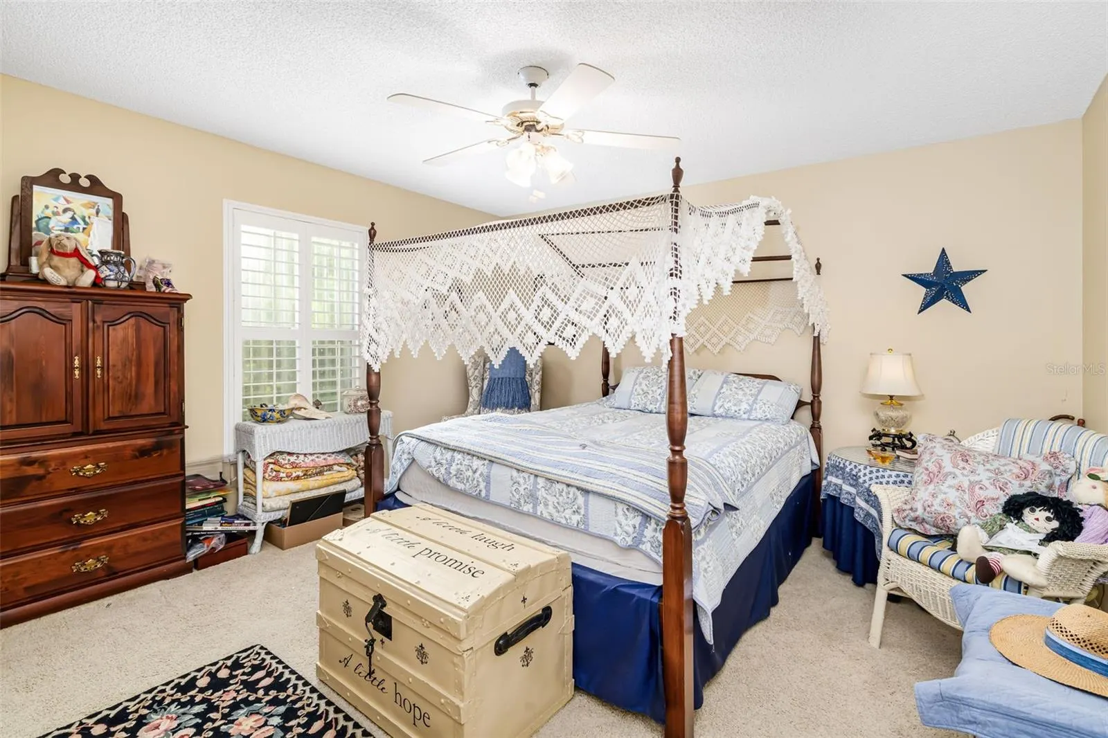 9678 KNIGHTSBRIDGE CIR