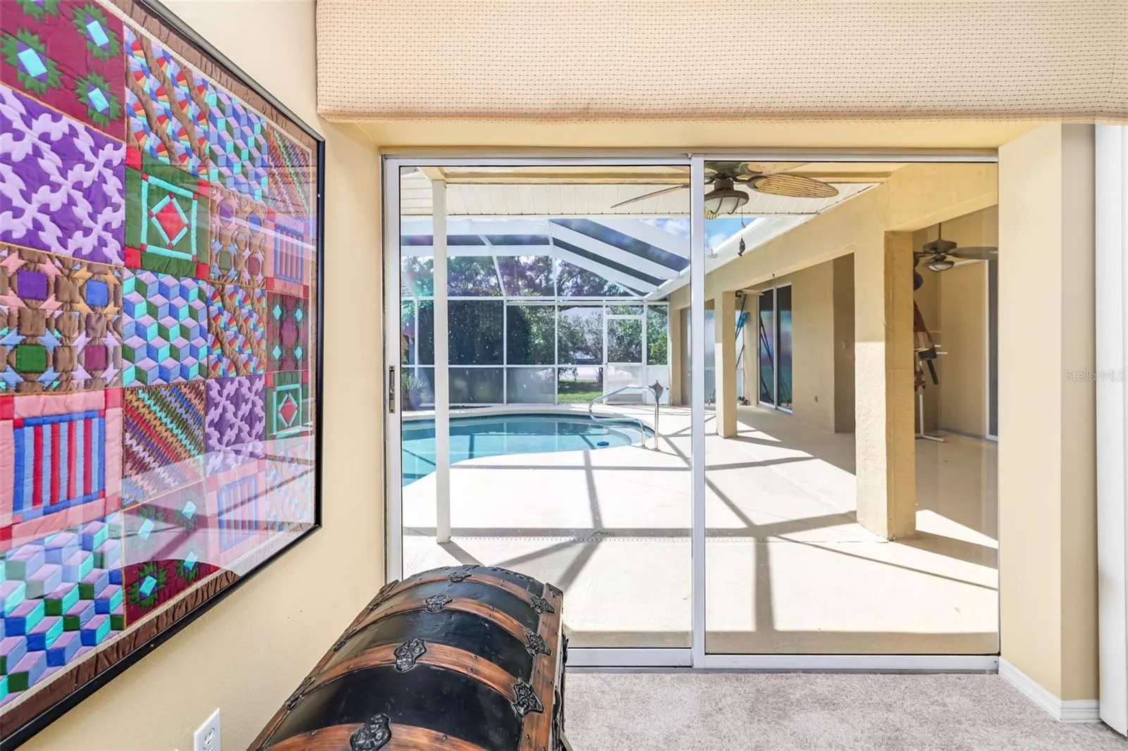 9678 KNIGHTSBRIDGE CIR