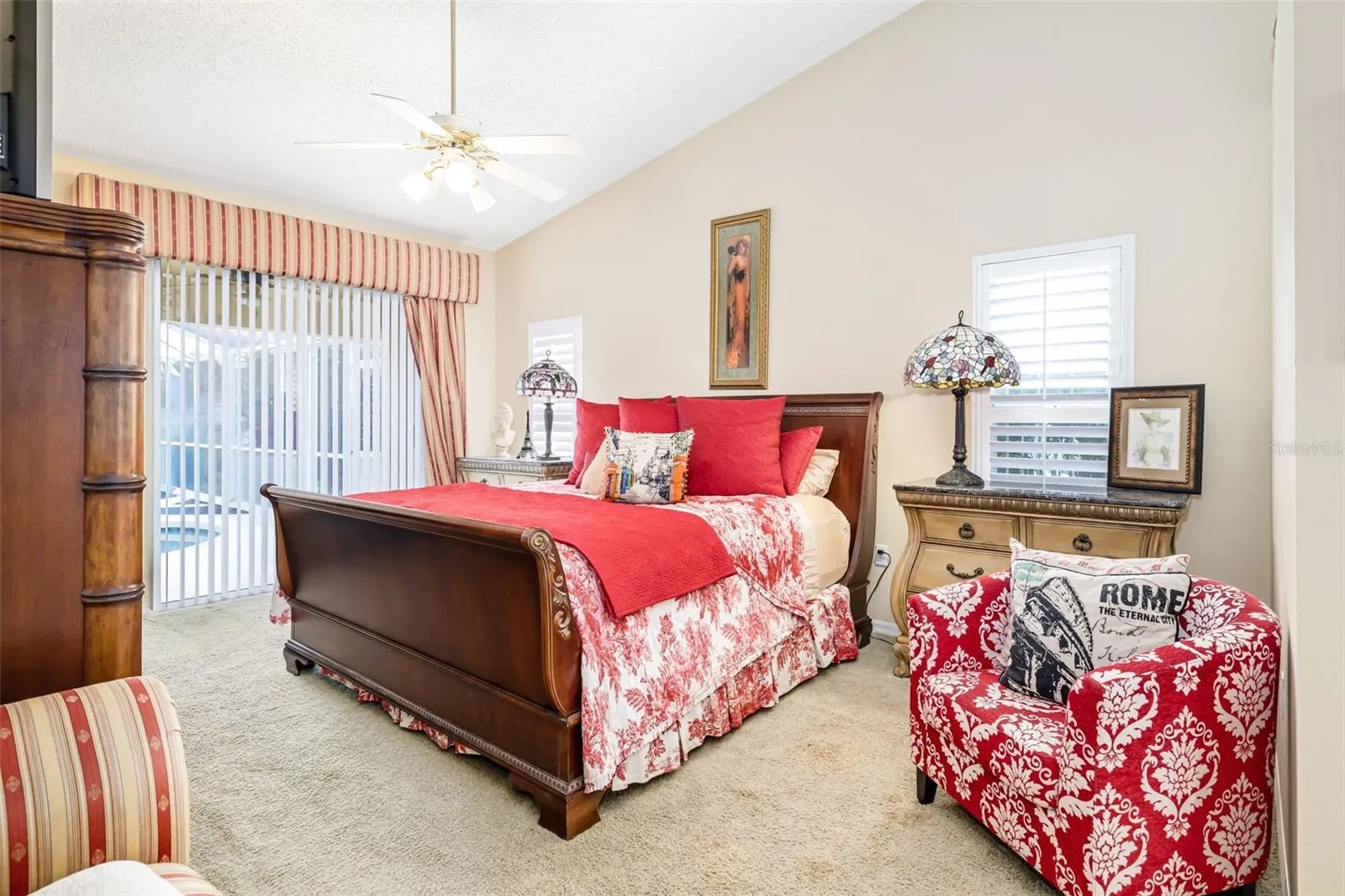 9678 KNIGHTSBRIDGE CIR