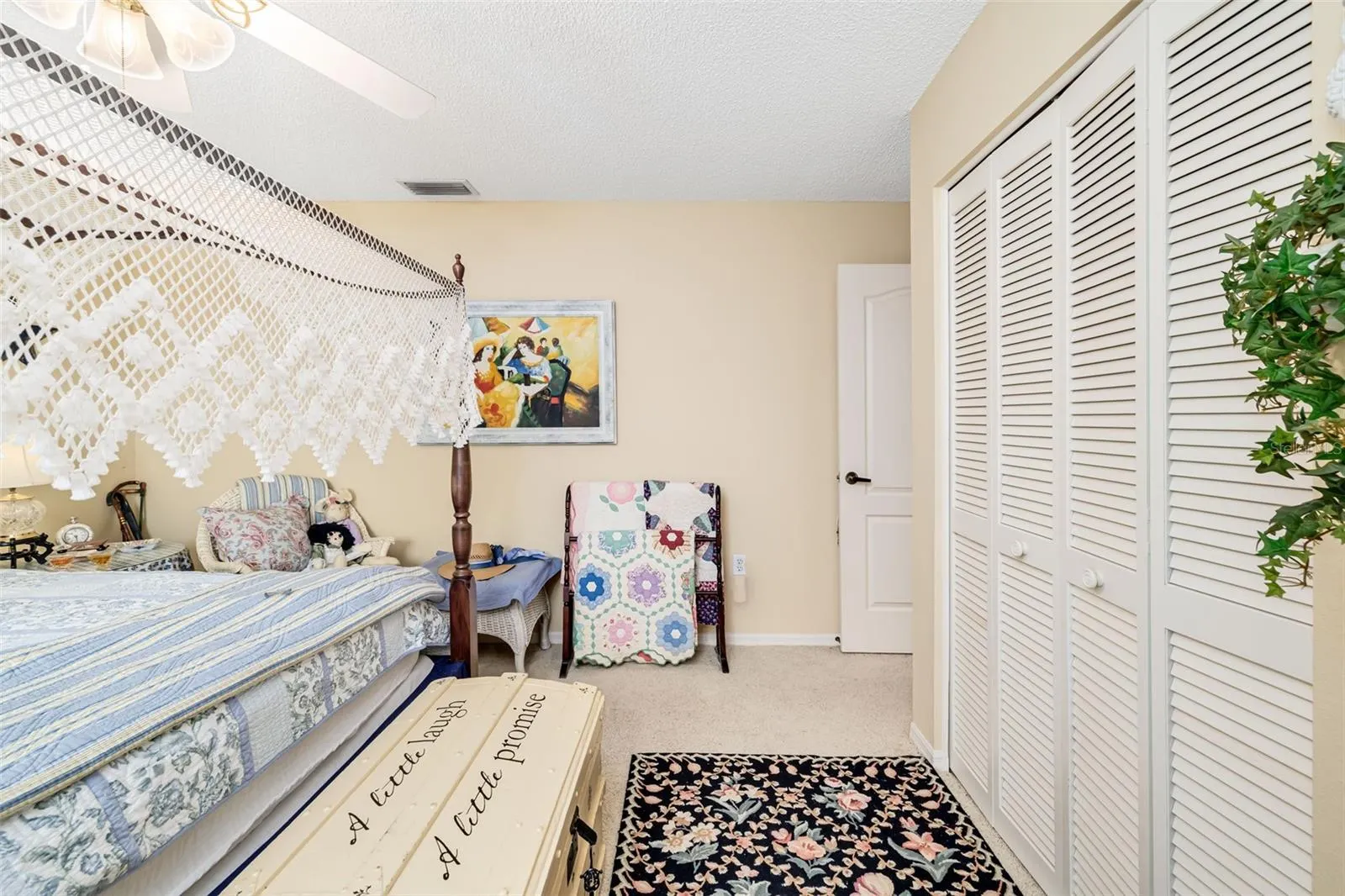9678 KNIGHTSBRIDGE CIR