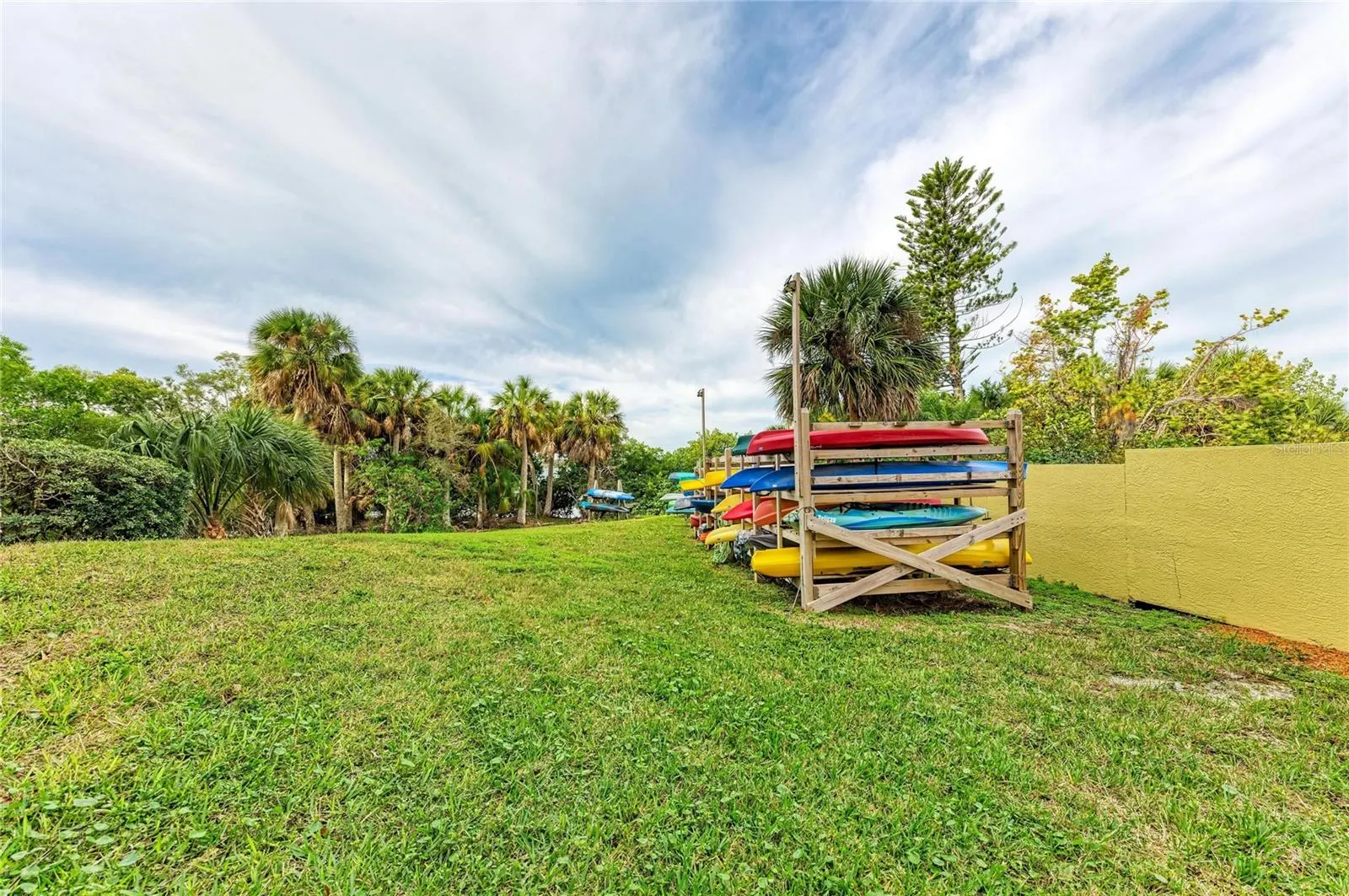 250 HIDDEN BAY DR #301 #301