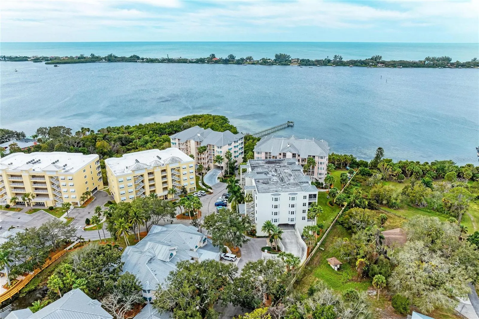 250 HIDDEN BAY DR #301 #301
