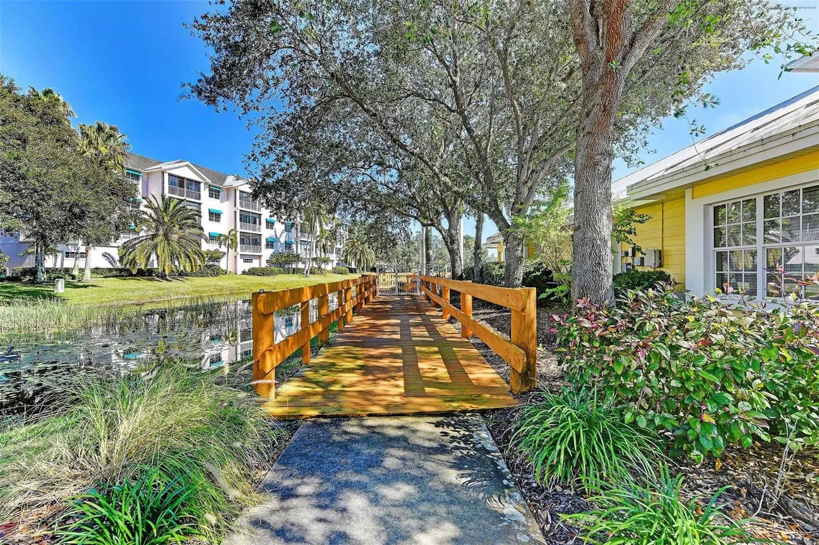 250 HIDDEN BAY DR #301 #301