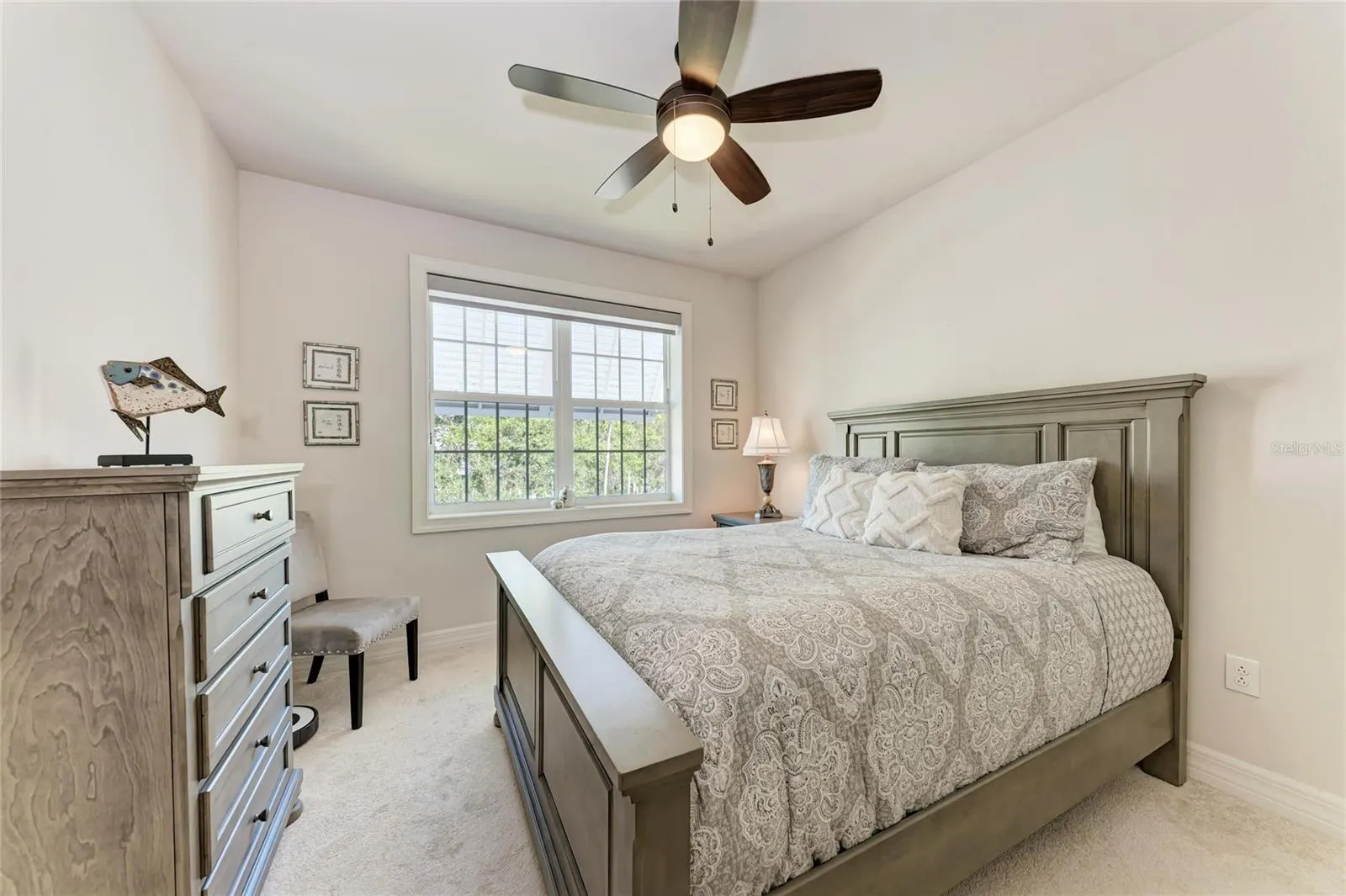 250 HIDDEN BAY DR #301 #301