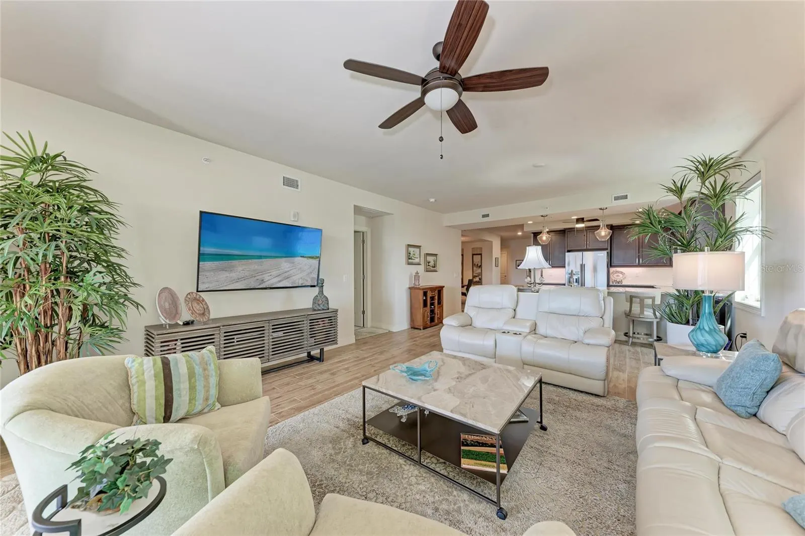 250 HIDDEN BAY DR #301 #301