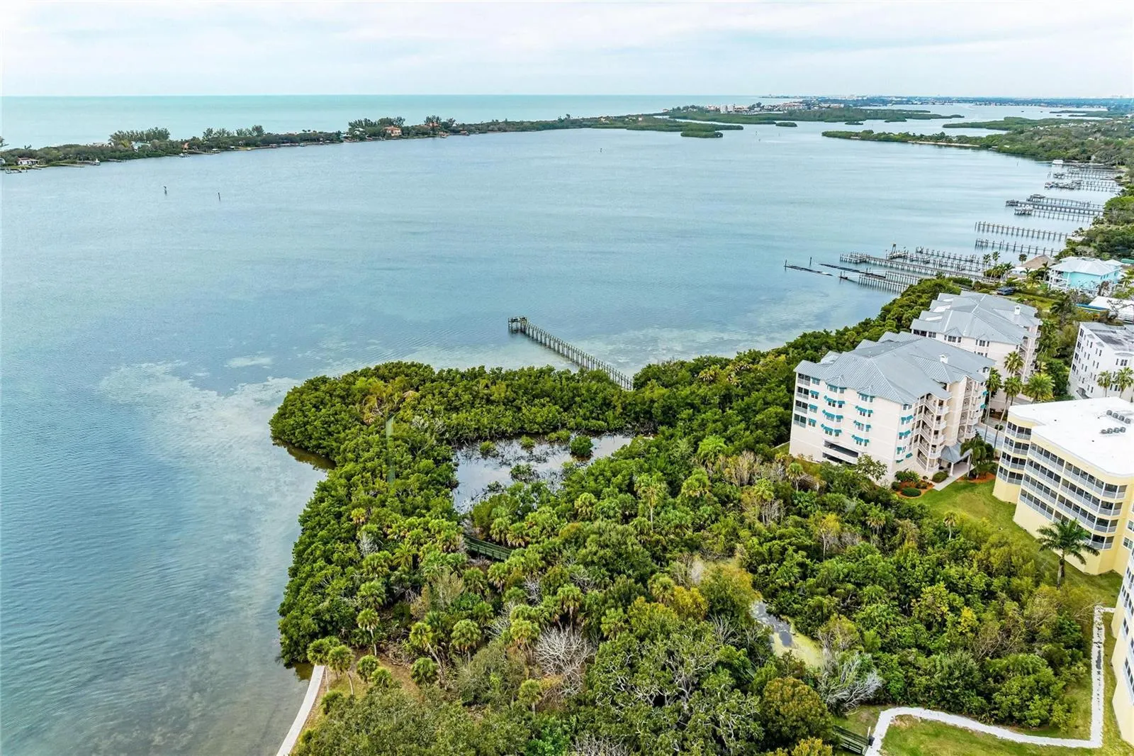 250 HIDDEN BAY DR #301 #301