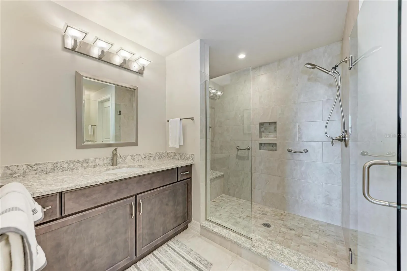 250 HIDDEN BAY DR #301 #301
