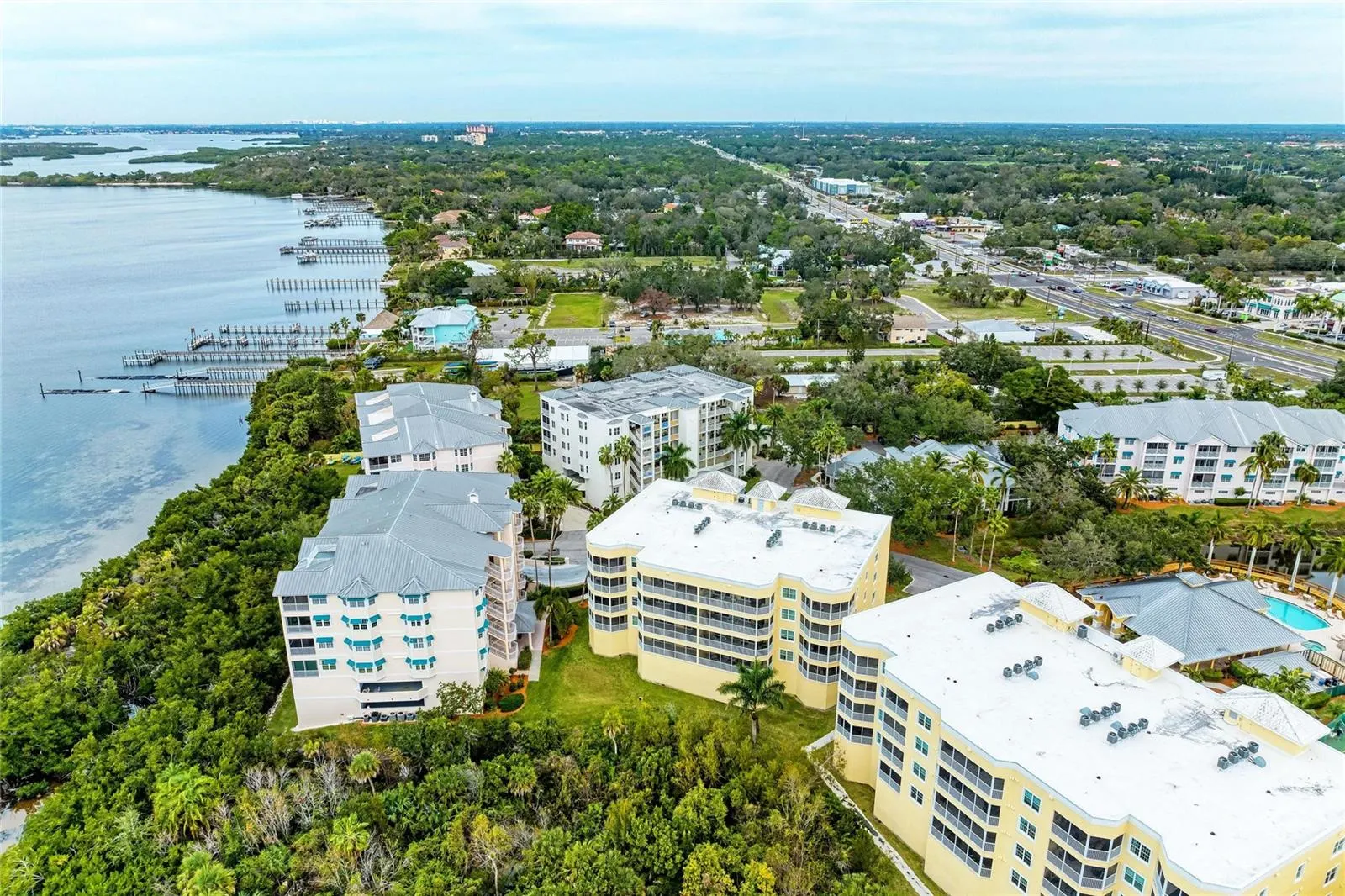 250 HIDDEN BAY DR #301 #301
