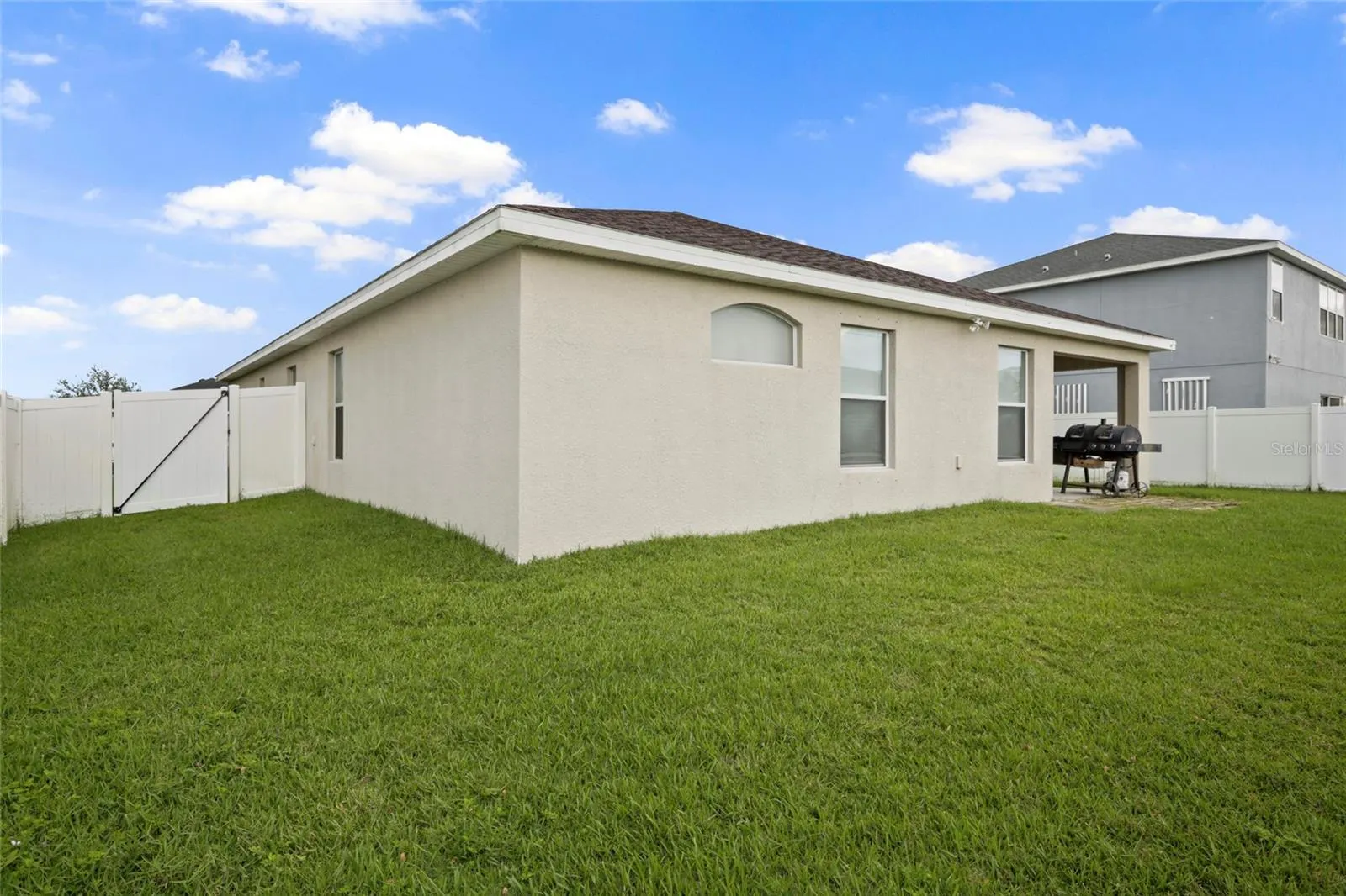 3258 52ND CIR E