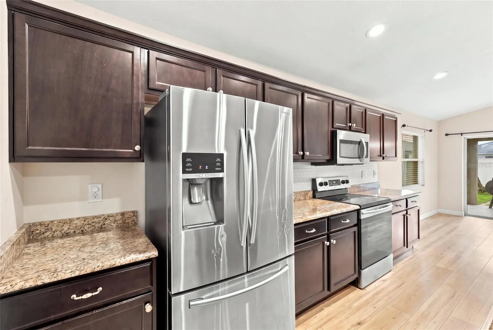 3258 52ND CIR E
