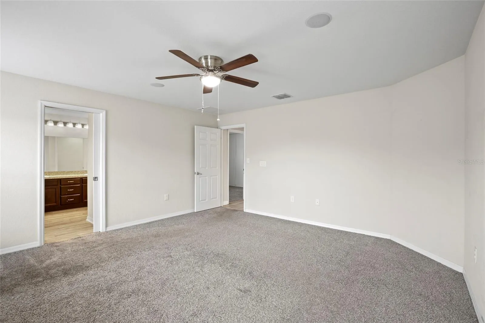 3258 52ND CIR E