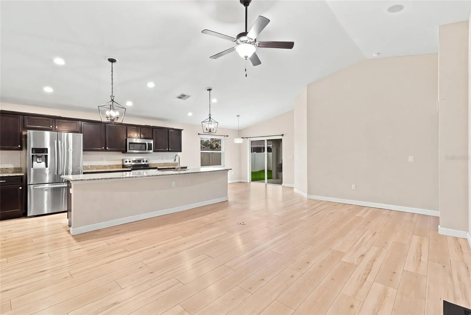 3258 52ND CIR E