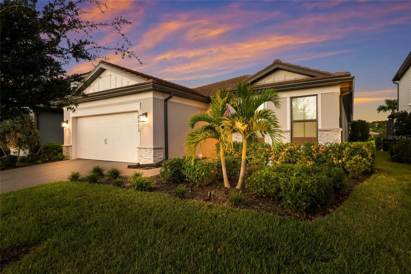 16523 ARBOR RIDGE TRL