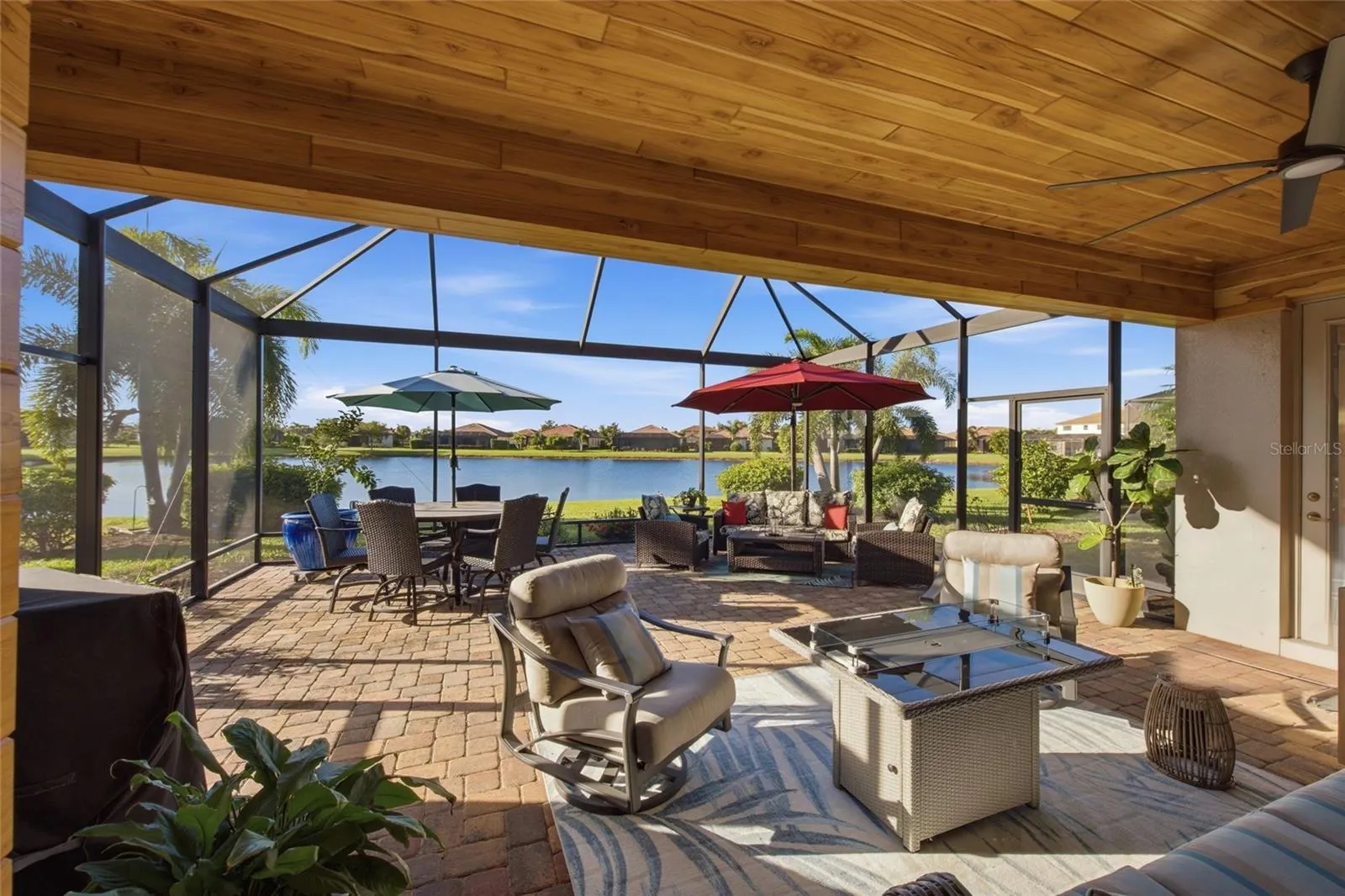 6726 ROOKERY LAKE DR