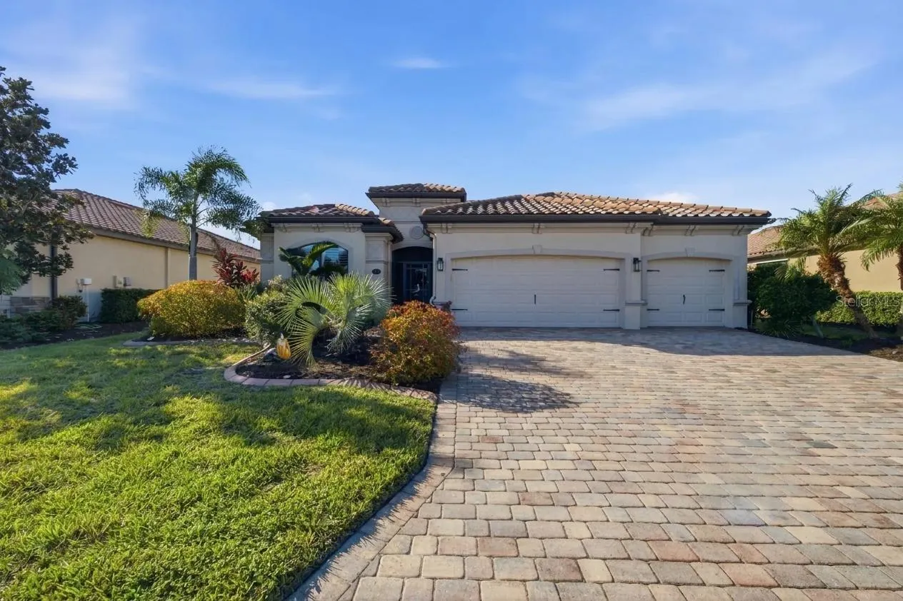6726 ROOKERY LAKE DR