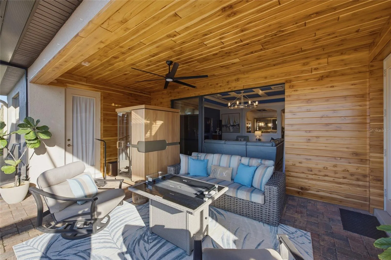 6726 ROOKERY LAKE DR