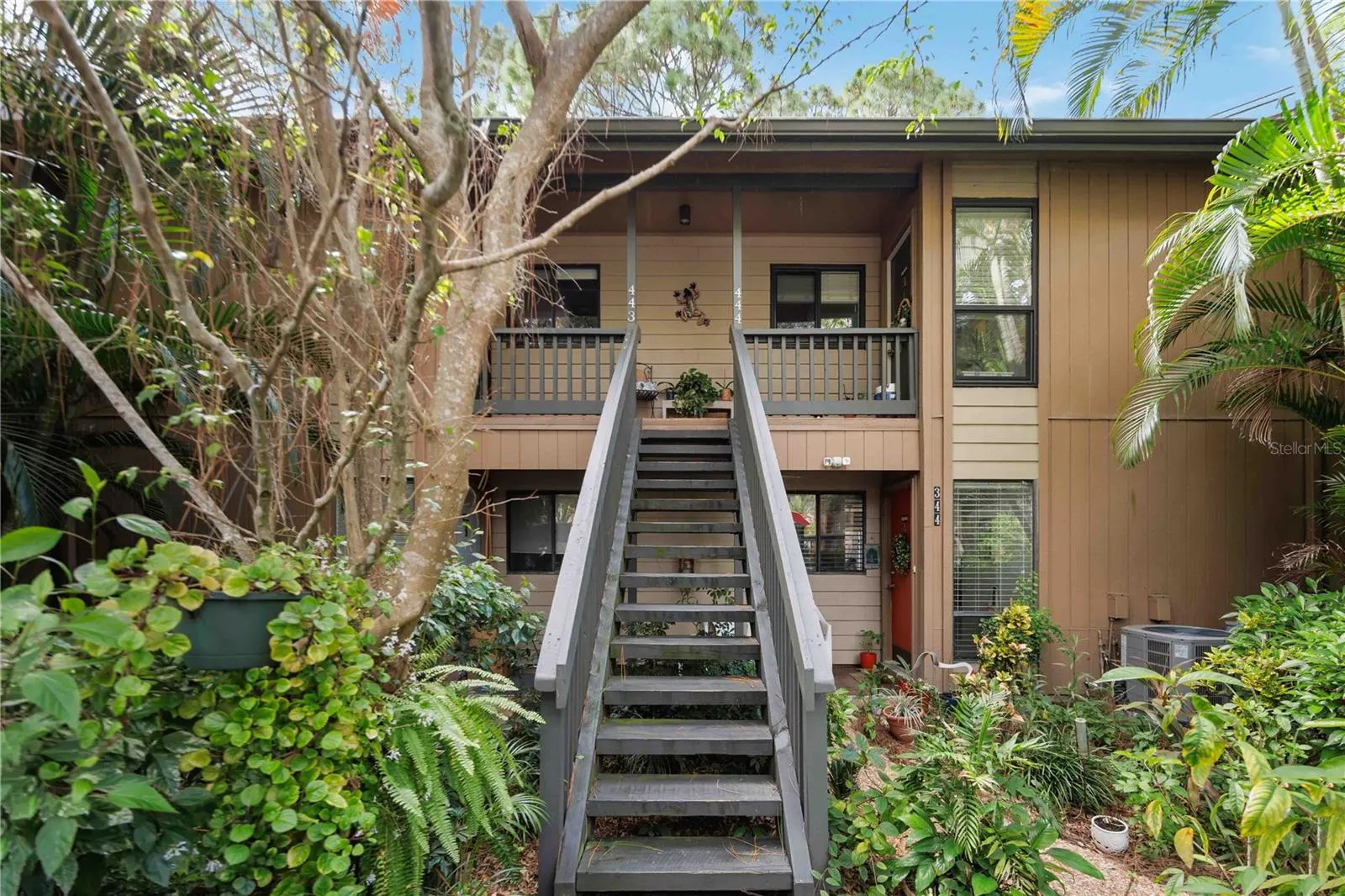 1711 PELICAN COVE RD #443 #443