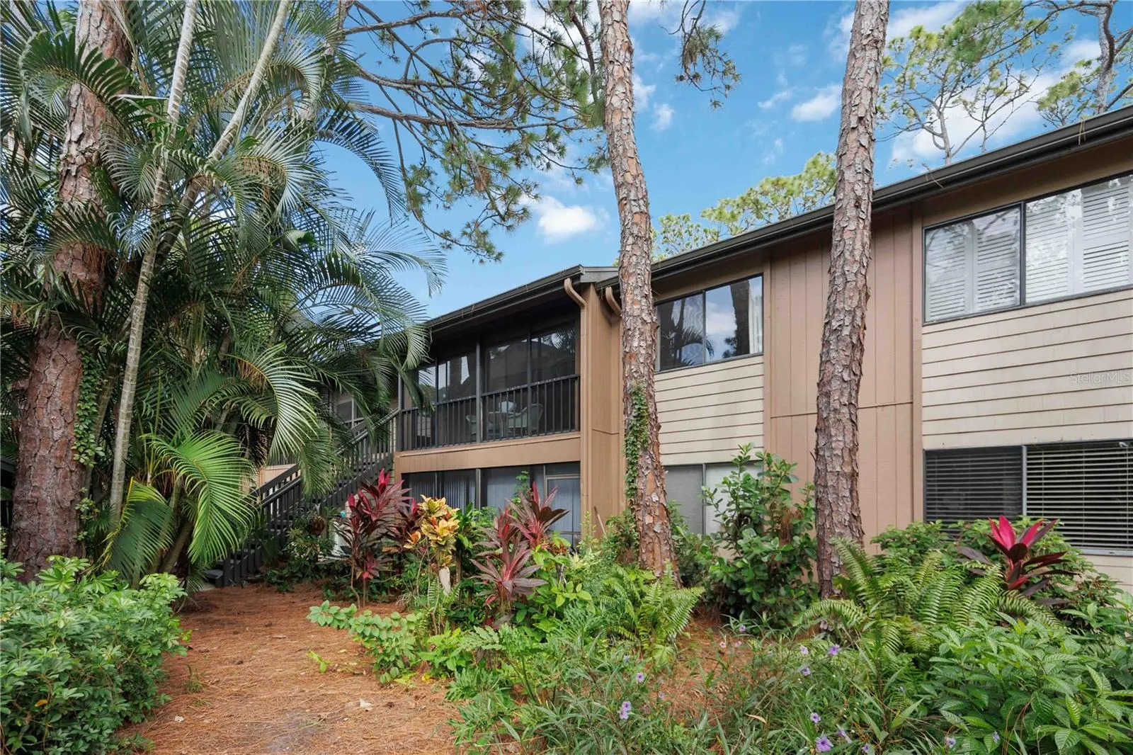 1711 PELICAN COVE RD #443 #443