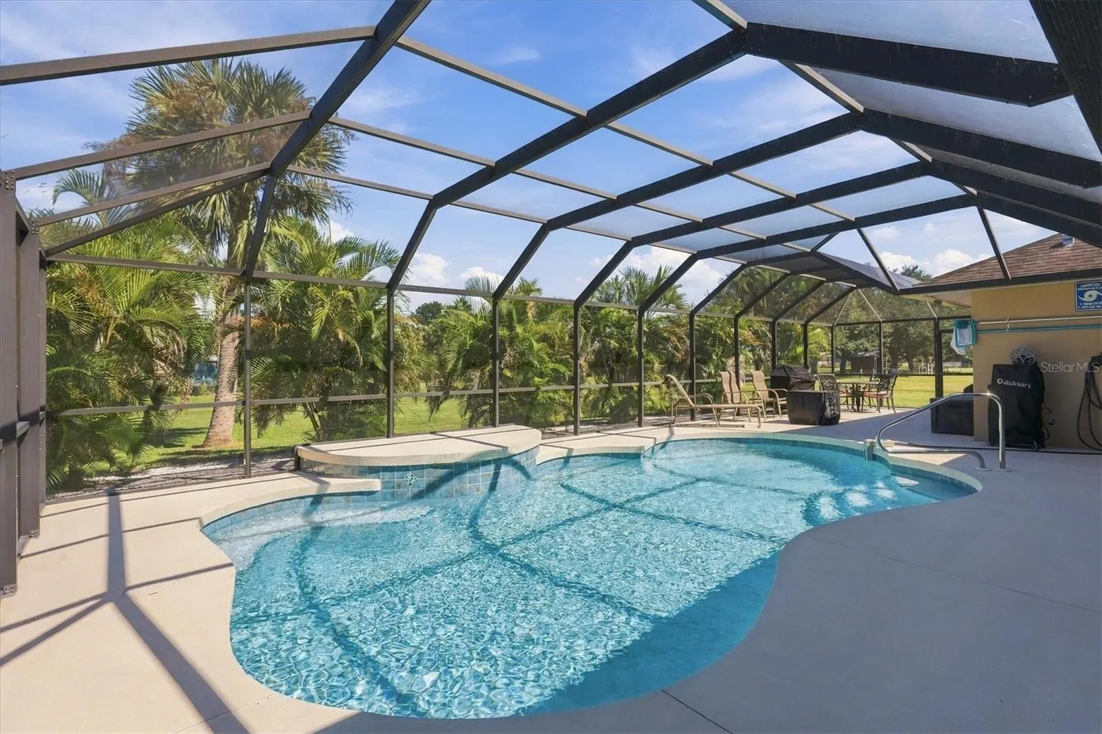 2805 NORWOOD LN