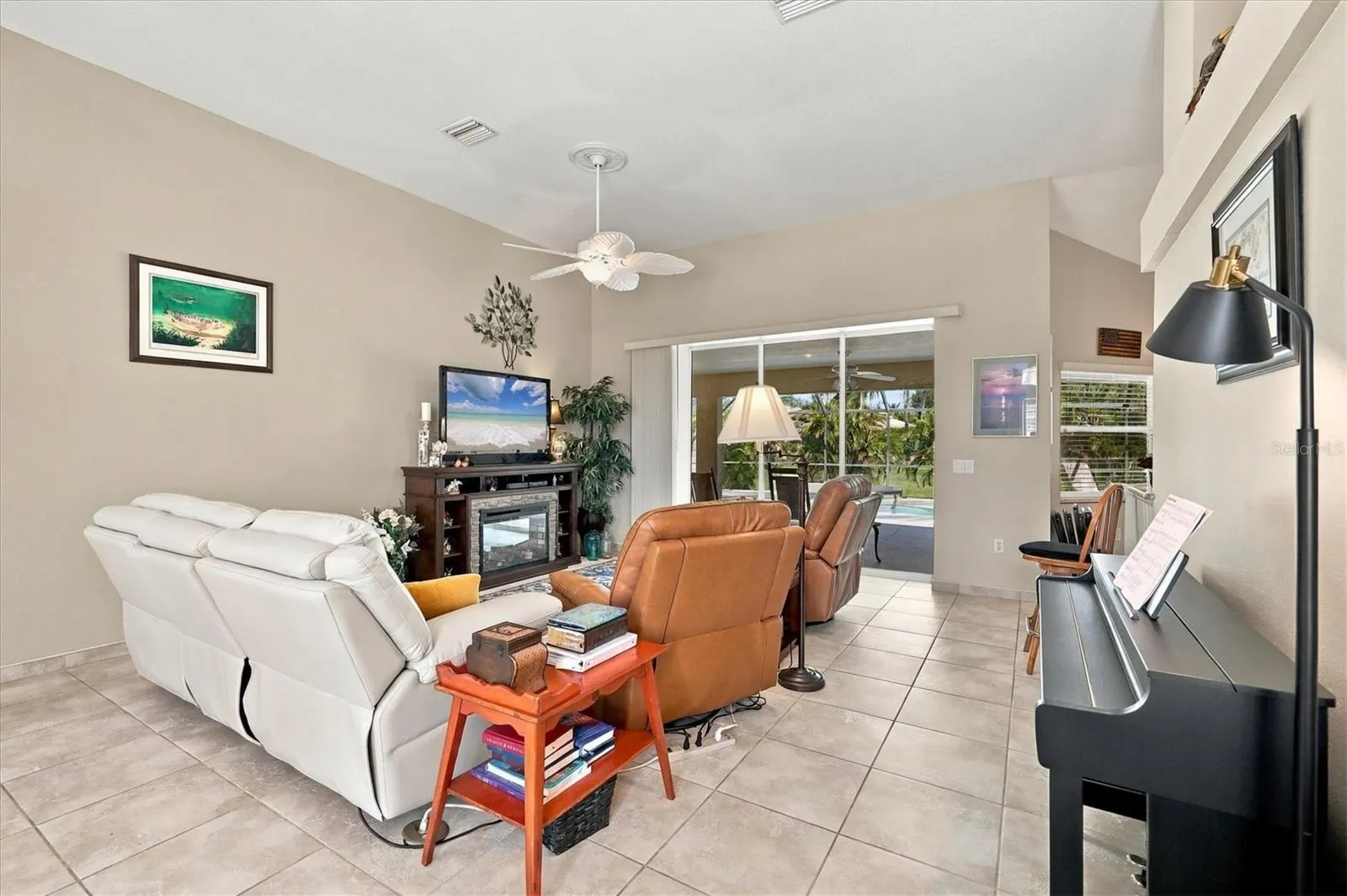 2805 NORWOOD LN