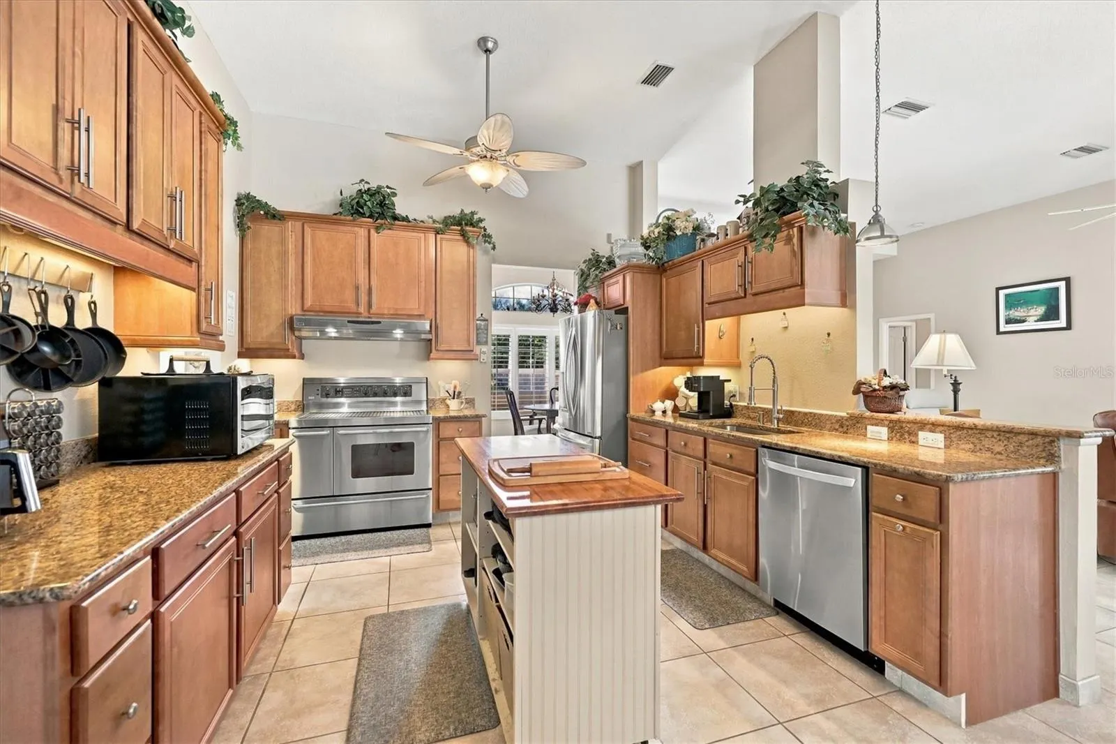 2805 NORWOOD LN