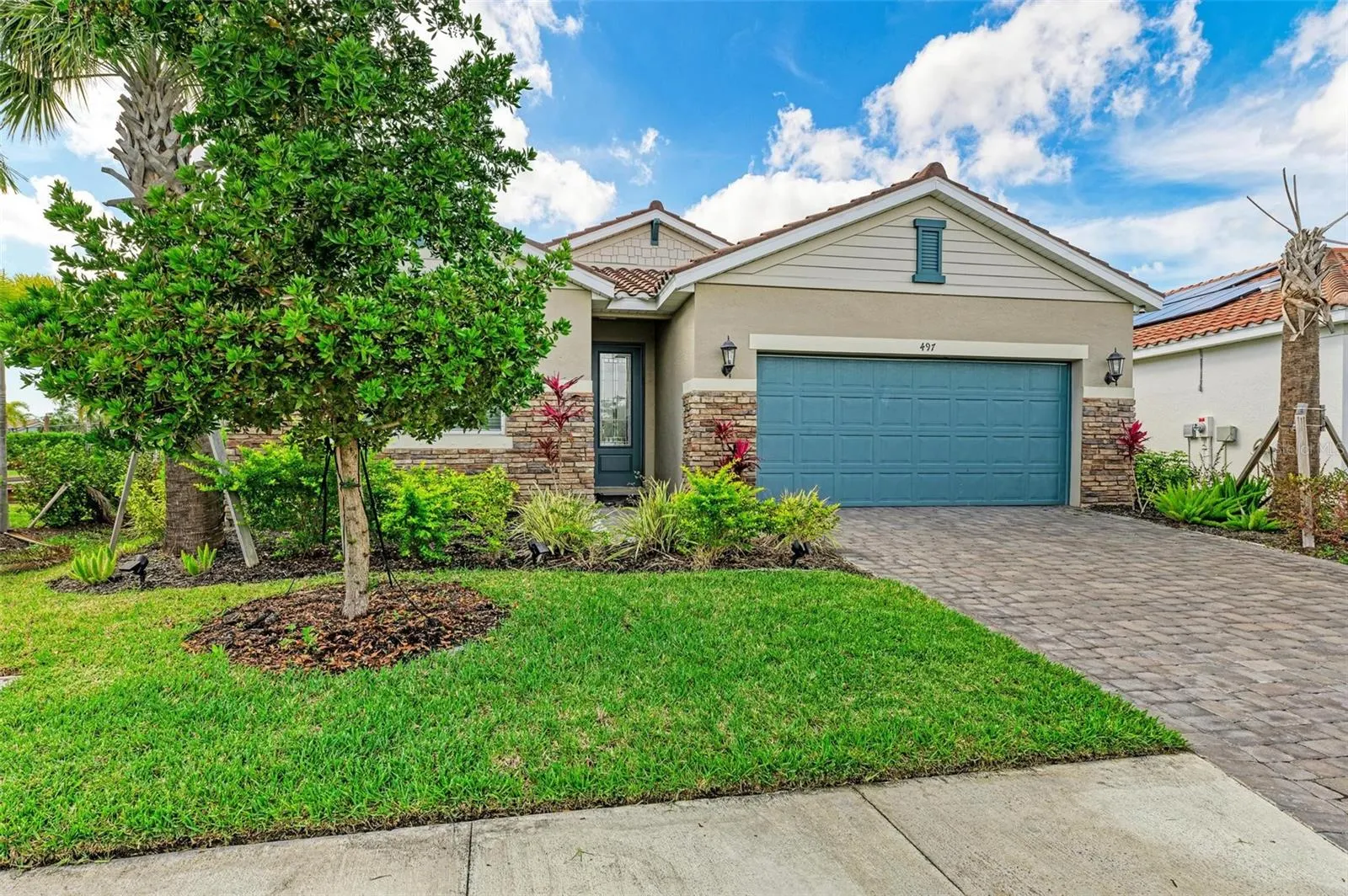 497 FIREBUSH DR